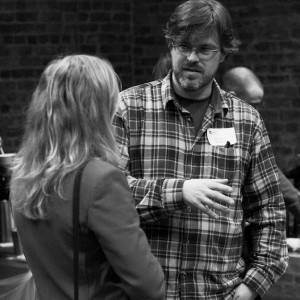 UpStarts Discuss Bw SQ